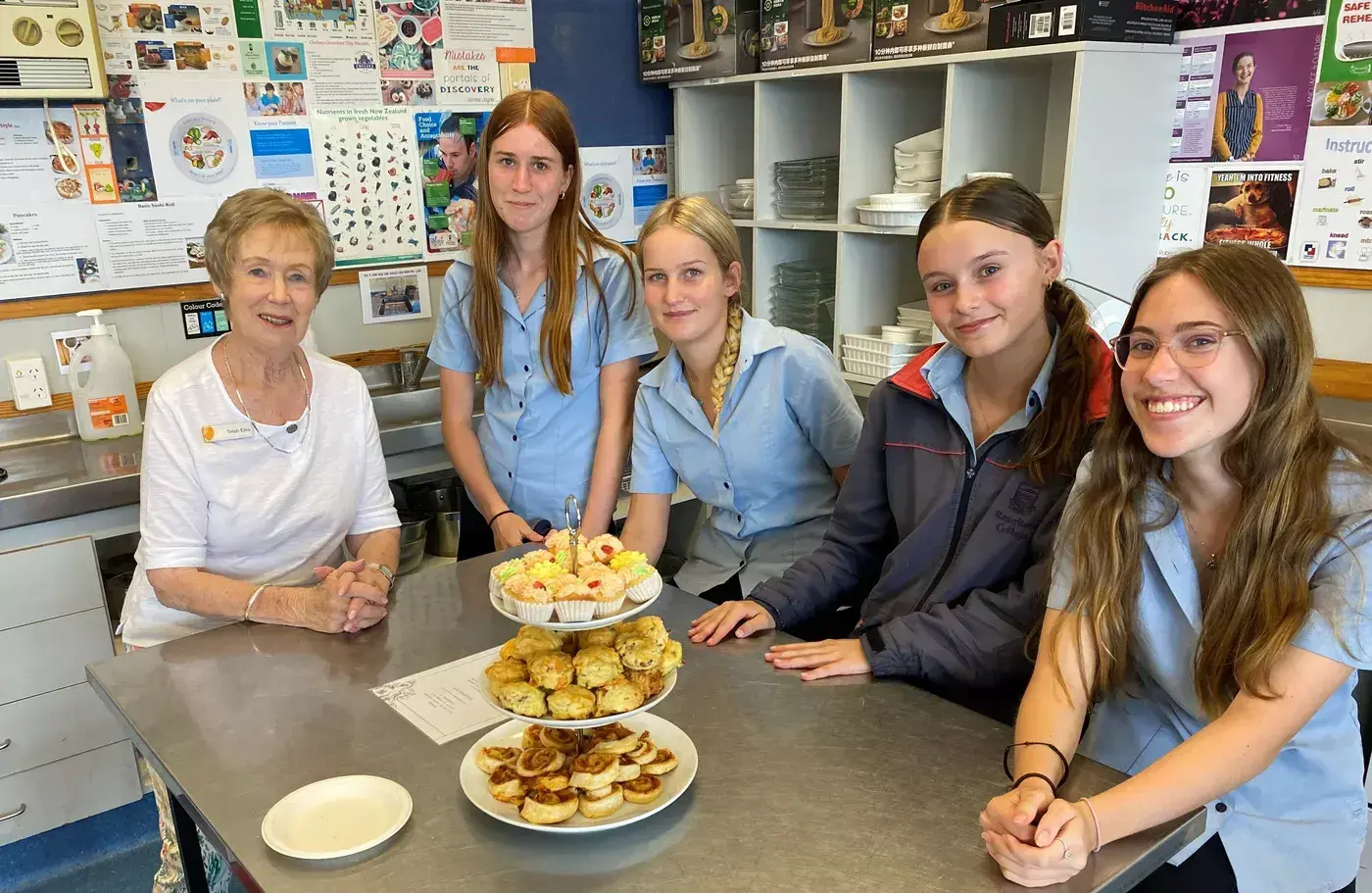 Collaboration beneficial to college students and village residents